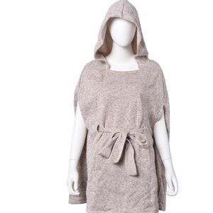 CREAMY BEIGE HOODED CAPE NWT